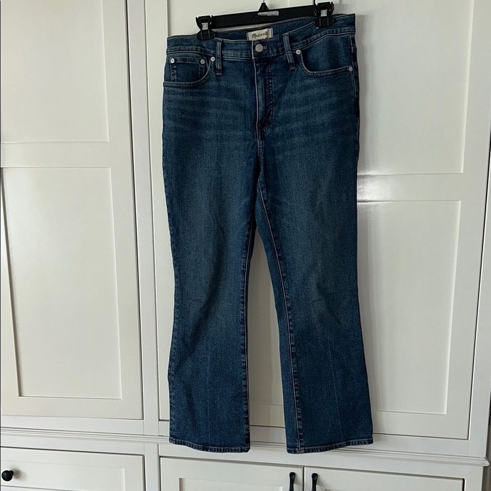 Madewell mid rise kick out Jeans - worn once